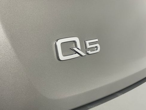 Certified 2025 Audi Q5 2.0T Premium Plus w/ Premium Plus Package image 15