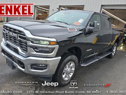 Used 2026 RAM 2500 Big Horn AWD/4WD image 1