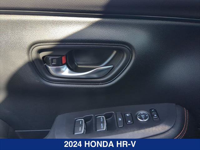 Used 2024 Honda HR-V Sport image 11