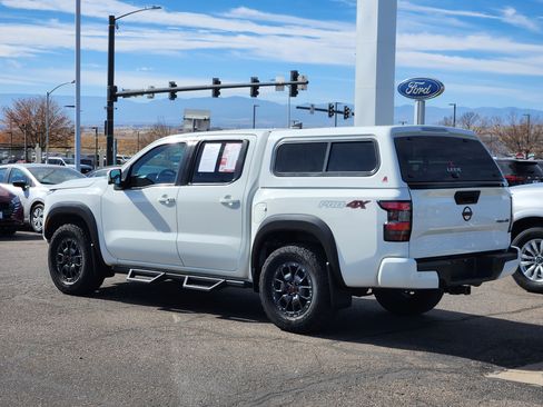 Used 2023 Nissan Frontier PRO-4X w/ Pro-4X Premium Package image 3