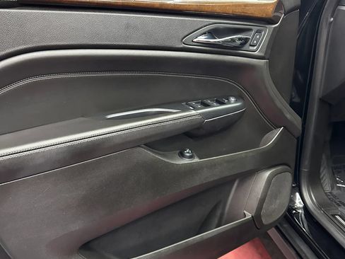 Used 2013 Cadillac SRX Luxury w/ Driver Awareness Package FWD image 7