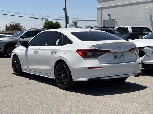 Used 2023 Honda Civic Sport image 4