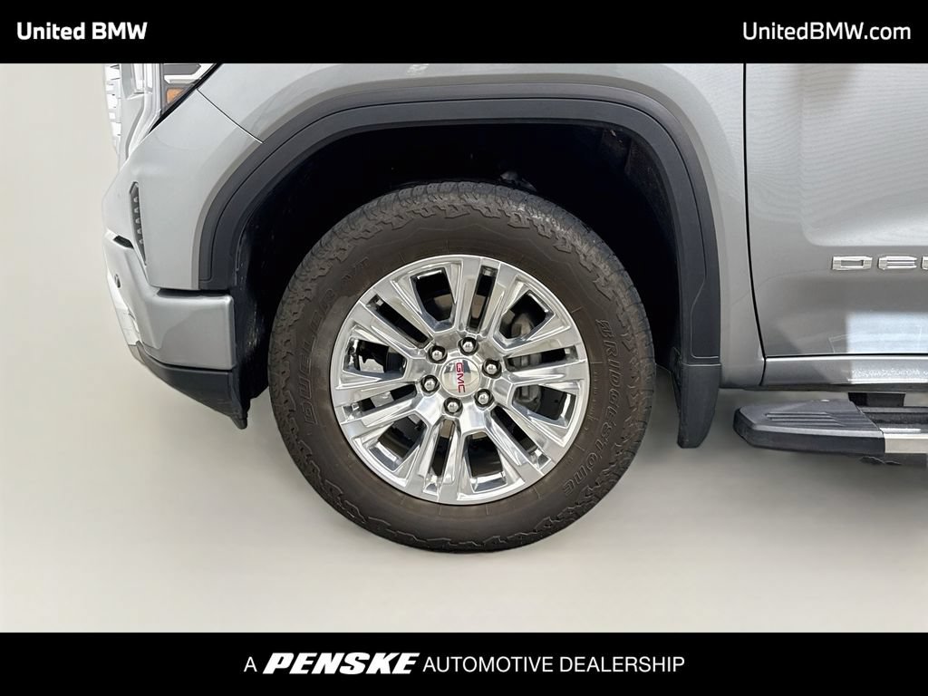 Used 2025 GMC Sierra 1500 Denali AWD/4WD image 9