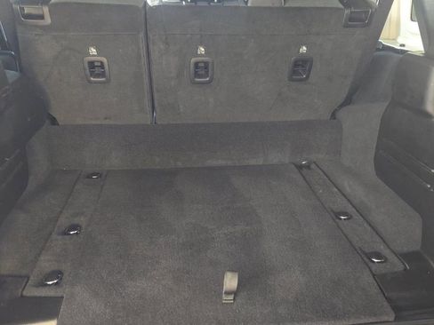 Used 2025 Jeep Wrangler Willys image 10