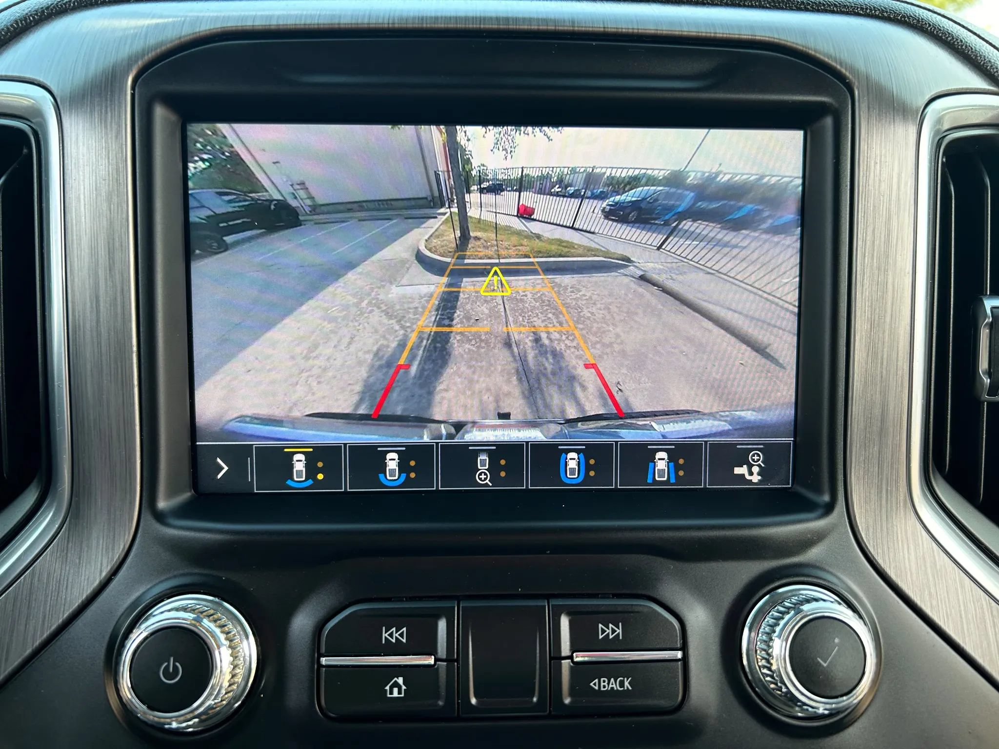Used 2019 GMC Sierra 1500 Denali w/ Denali Ultimate Package AWD/4WD image 16