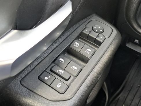 Used 2025 RAM 1500 Warlock AWD/4WD image 19