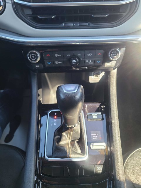 Used 2022 Jeep Compass Limited AWD/4WD image 30
