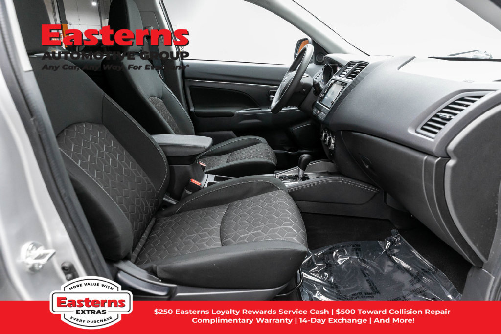 Used 2025 Mitsubishi Outlander Sport SE AWD/4WD image 24