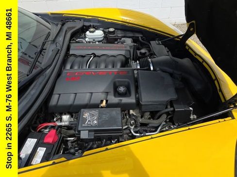 Used 2011 Chevrolet Corvette Coupe w/ Preferred Equipment Group RWD image 27