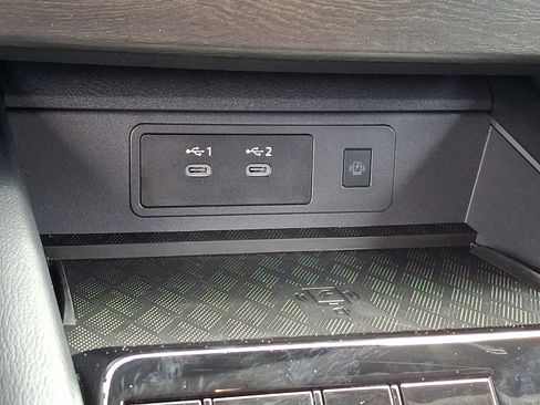 Certified 2025 Nissan Murano SV AWD/4WD image 24