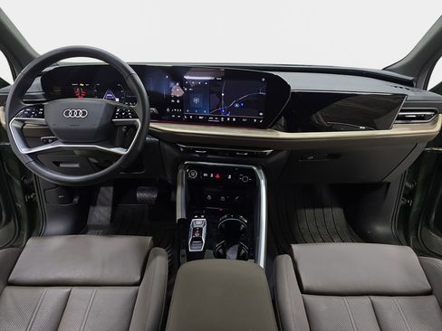 Certified 2025 Audi Q5 Premium Plus w/ Premium Plus image 10