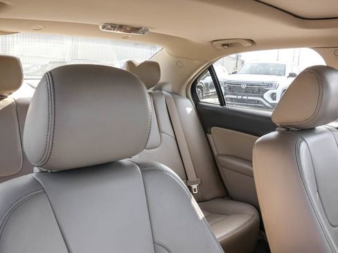 Used 2011 Ford Fusion SEL w/ 301A Rapid Spec Order Code image 36