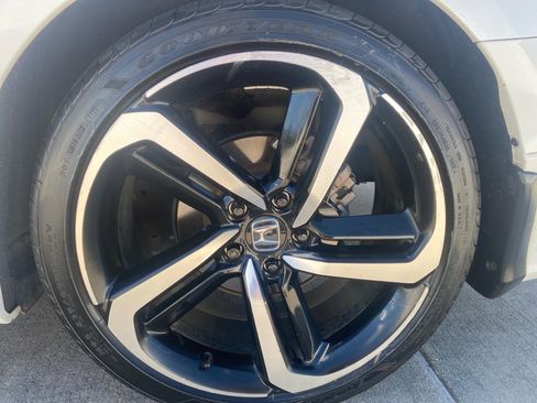 Used 2022 Honda Accord Sport image 25