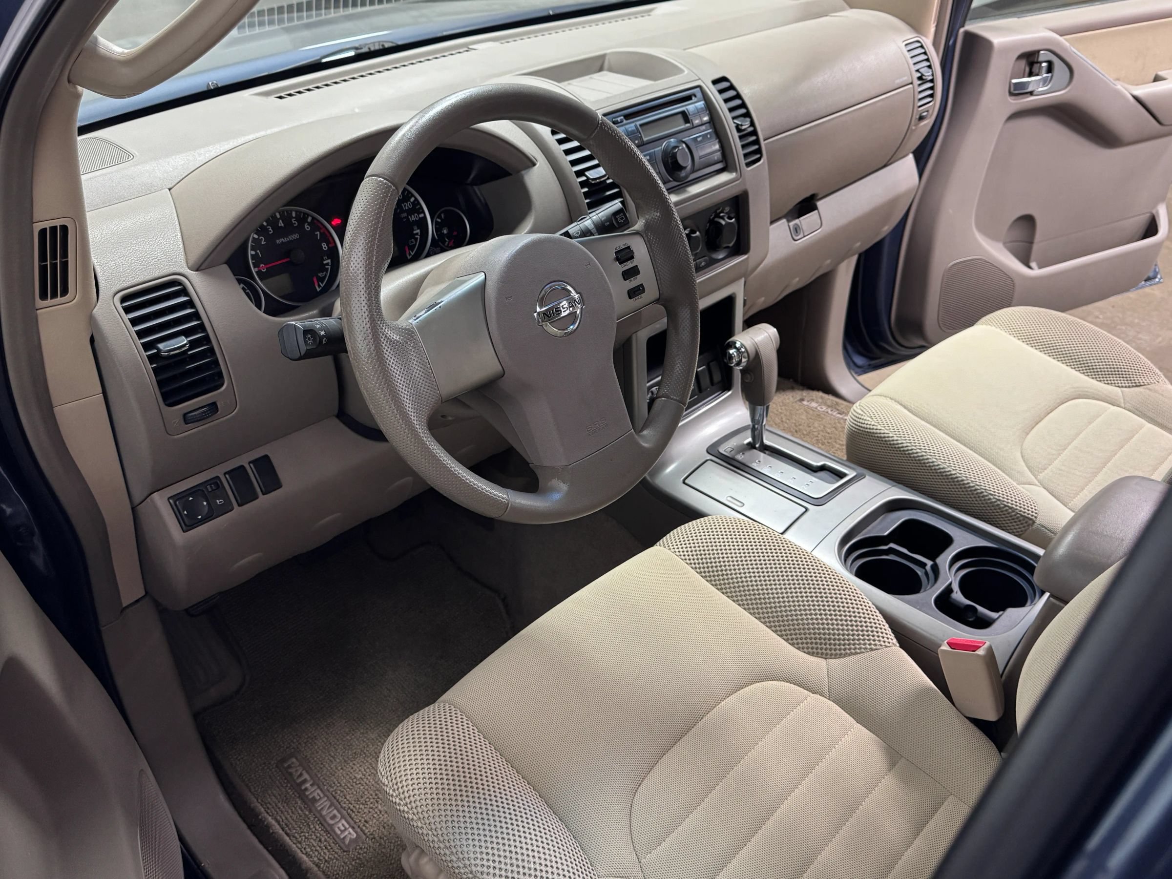 Used 2008 Nissan Pathfinder S w/ Side Airbags Pkg AWD/4WD image 15
