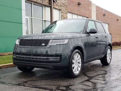 New 2025 Land Rover Range Rover SE