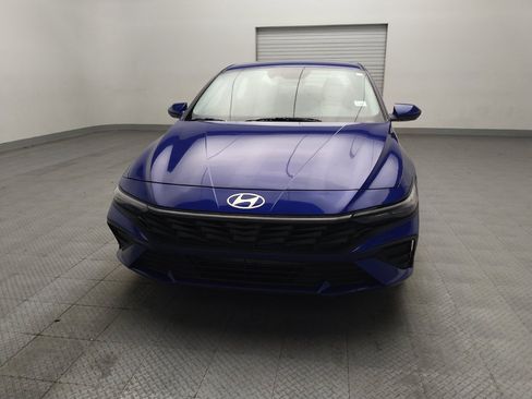 Used 2024 Hyundai Elantra SEL FWD image 15