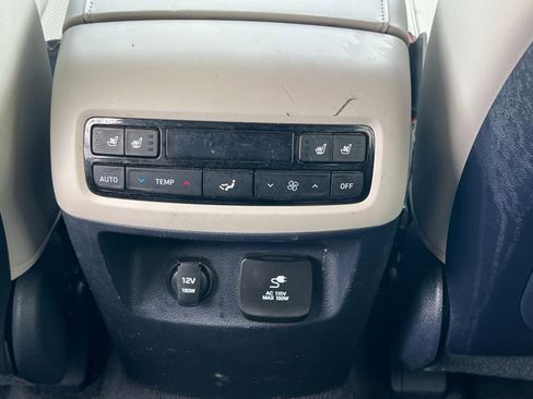 Used 2022 Hyundai Palisade Calligraphy w/ Cargo Package image 22