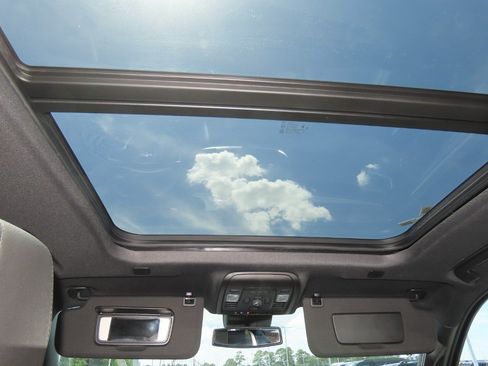 Used 2023 Chevrolet Tahoe LT w/ LT Signature Plus Package RWD image 22