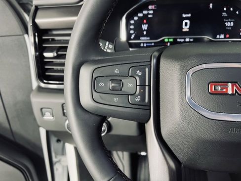 Used 2025 GMC Sierra 1500 AT4 w/ AT4 Premium Package image 27