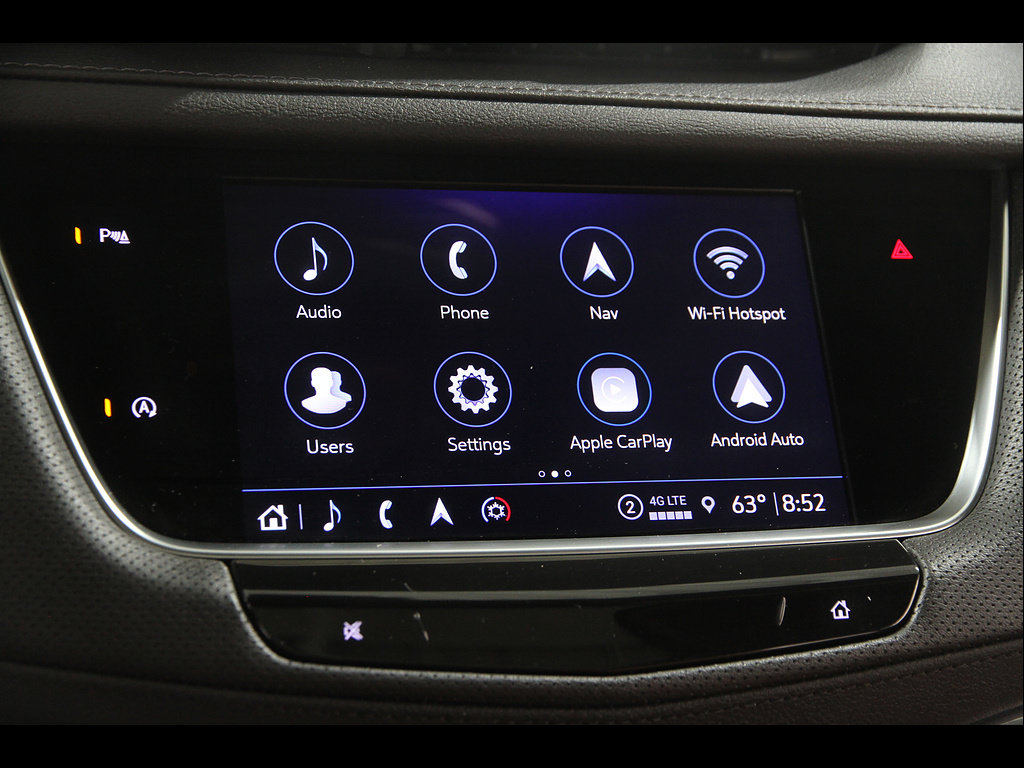 Used 2023 Cadillac XT5 Premium Luxury w/ LPO, Floor Liner Package AWD/4WD image 10
