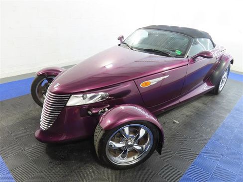Used 1997 Plymouth Prowler RWD image 5