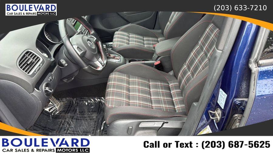 Used 2013 Volkswagen Golf 4-Door FWD image 24