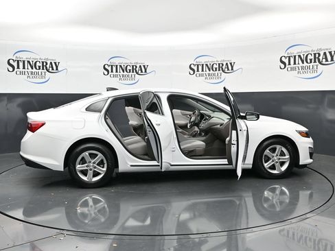 Used 2024 Chevrolet Malibu LS w/ LPO, Floor Liner Package FWD image 36