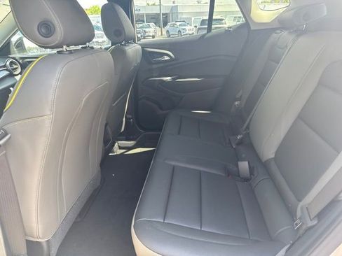 New 2026 Chevrolet Trax ACTIV w/ Driver Confidence Package FWD image 9