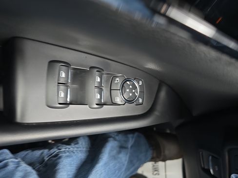 Used 2022 Lincoln Nautilus Reserve w/ Equipment Group 201A image 27