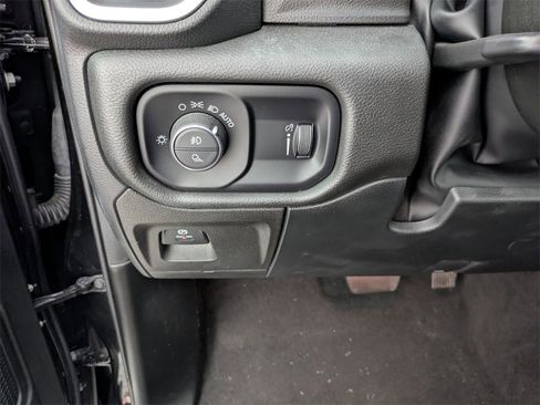 Certified 2022 RAM 1500 Big Horn image 29