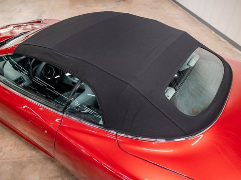 Used 2006 Aston Martin DB9 Volante RWD image 24