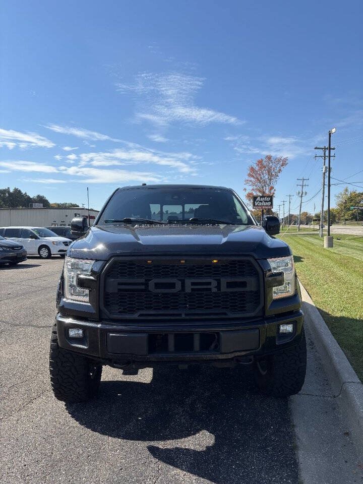 Used 2016 Ford F150 Lariat w/ Equipment Group 502A Luxury AWD/4WD image 3