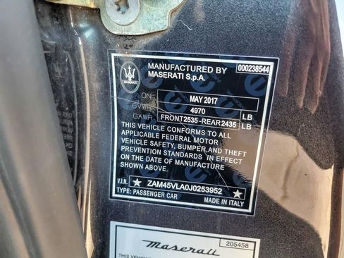 Used 2018 Maserati GranTurismo Sport RWD image 23