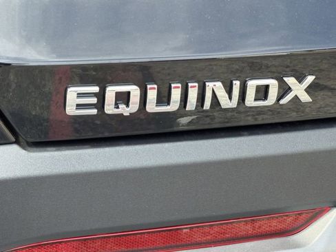 New 2026 Chevrolet Equinox LT w/ LPO, Floor Liner Package FWD image 9