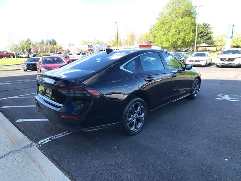 Certified 2023 Honda Accord EX image 14