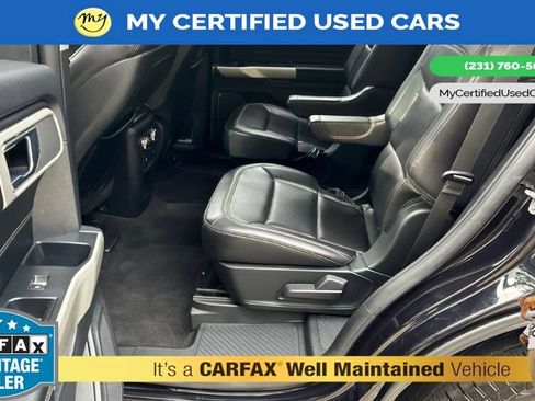 Used 2020 Ford Explorer XLT w/ Equipment Group 202A AWD/4WD image 10