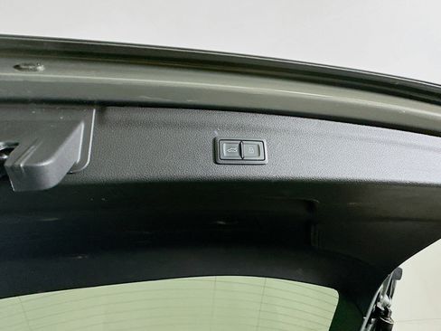 Used 2023 Audi Q3 2.0T Premium image 29