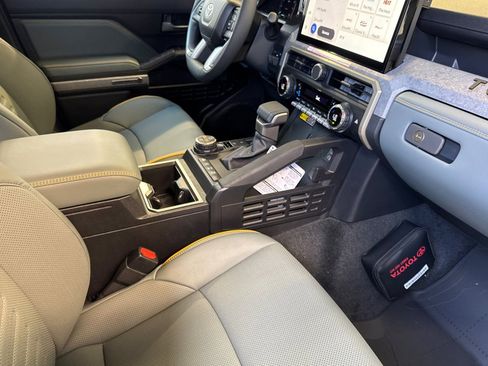Certified 2026 Toyota Tacoma 4x4 Double Cab Hybrid w/ Tow Tech Package image 21