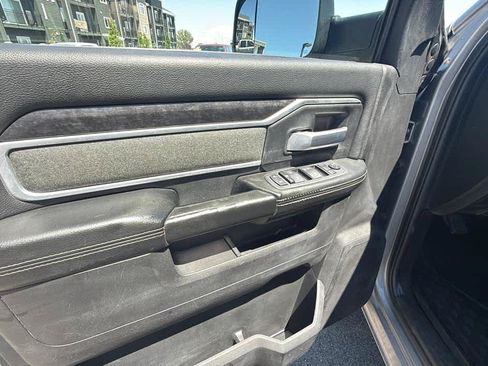 Used 2022 RAM 3500 Big Horn w/ Level A Equipment Group AWD/4WD image 19