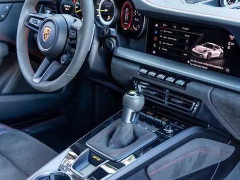 Used 2022 Porsche 911 GT3 RWD image 49