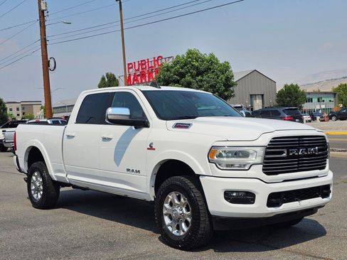 Used 2019 RAM 2500 Laramie AWD/4WD image 7
