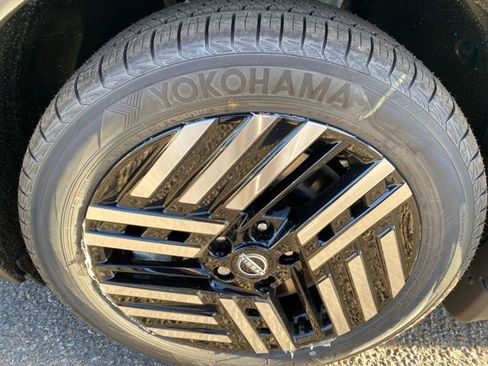 New 2026 Nissan Leaf SV+ w/ Floor Mat Package (SV+) image 27