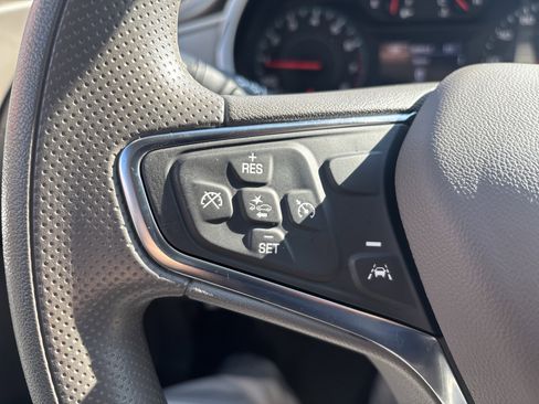 Used 2024 Chevrolet Malibu LT FWD image 19