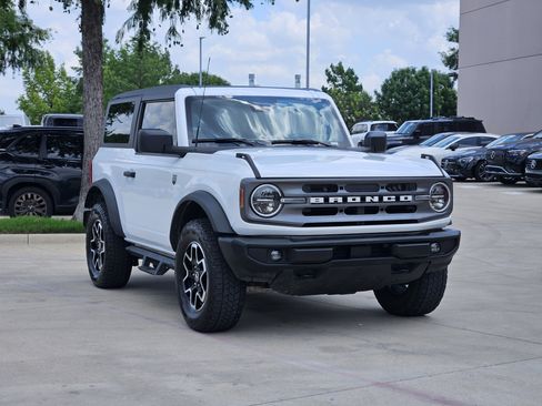 Used 2023 Ford Bronco Big Bend AWD/4WD image 2
