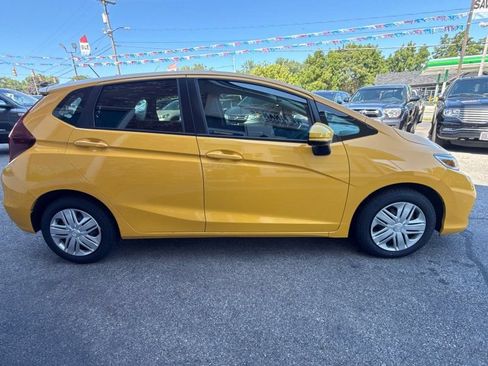 Used 2018 Honda Fit LX image 4