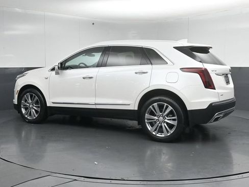 Used 2024 Cadillac XT5 Premium Luxury w/ LPO, Floor Liner Package AWD/4WD image 5