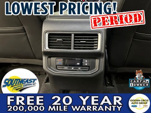 Used 2025 Volkswagen Atlas SE image 23