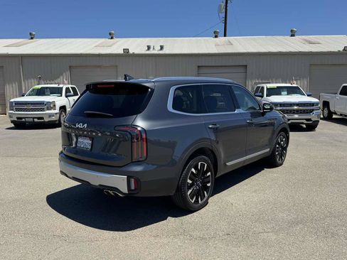Used 2024 Kia Telluride SX FWD image 9