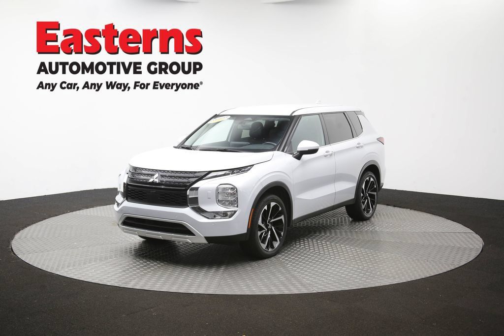Used 2024 Mitsubishi Outlander SE AWD/4WD image 58