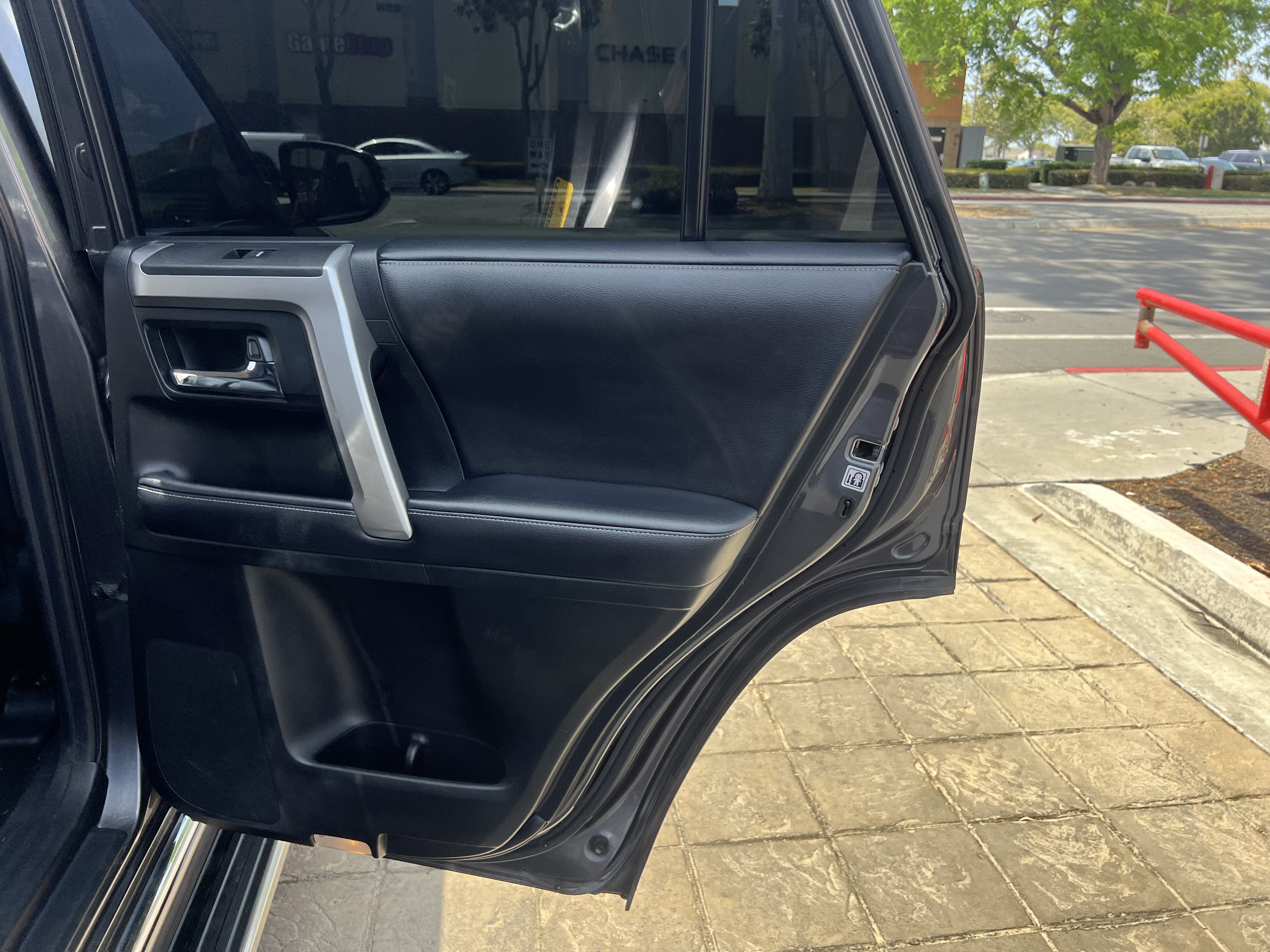 Used 2019 Toyota 4Runner Limited RWD image 33